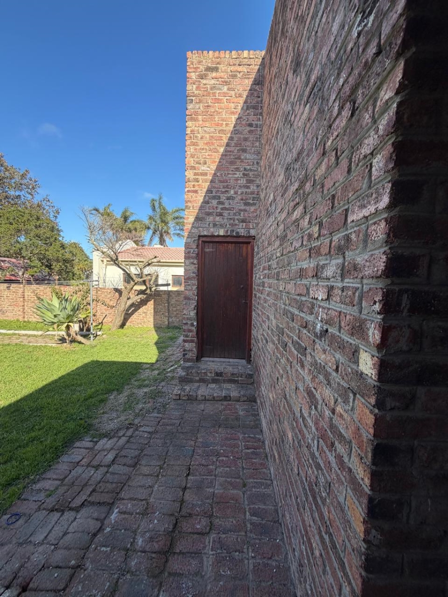 4 Bedroom Property for Sale in Boskloof Eastern Cape